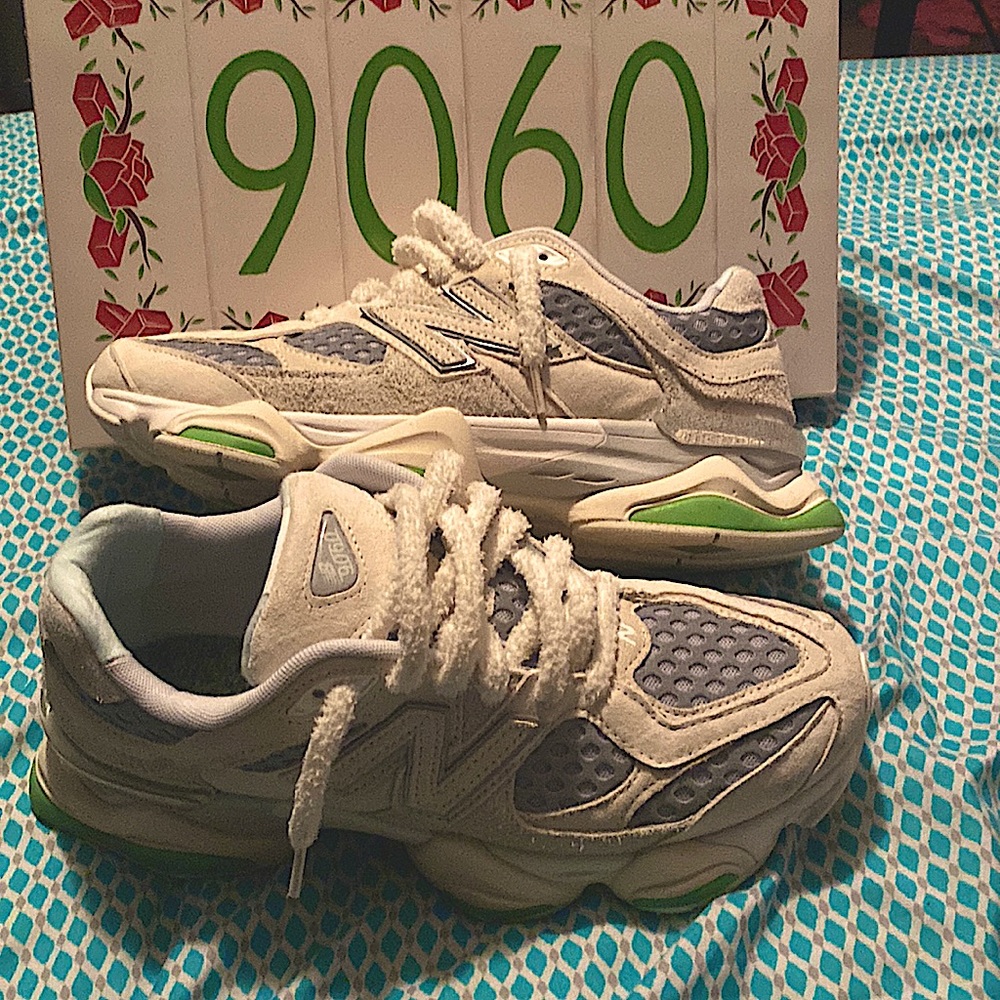 New balance 9060 (bricks and wood)